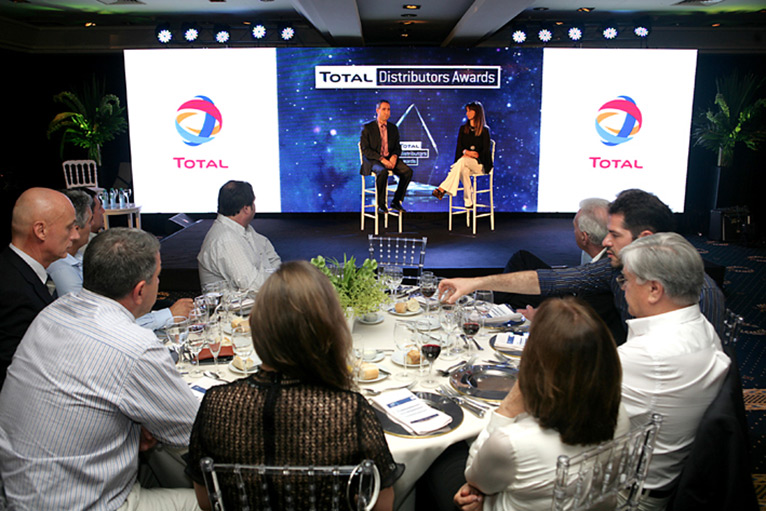 Conferencia Total 